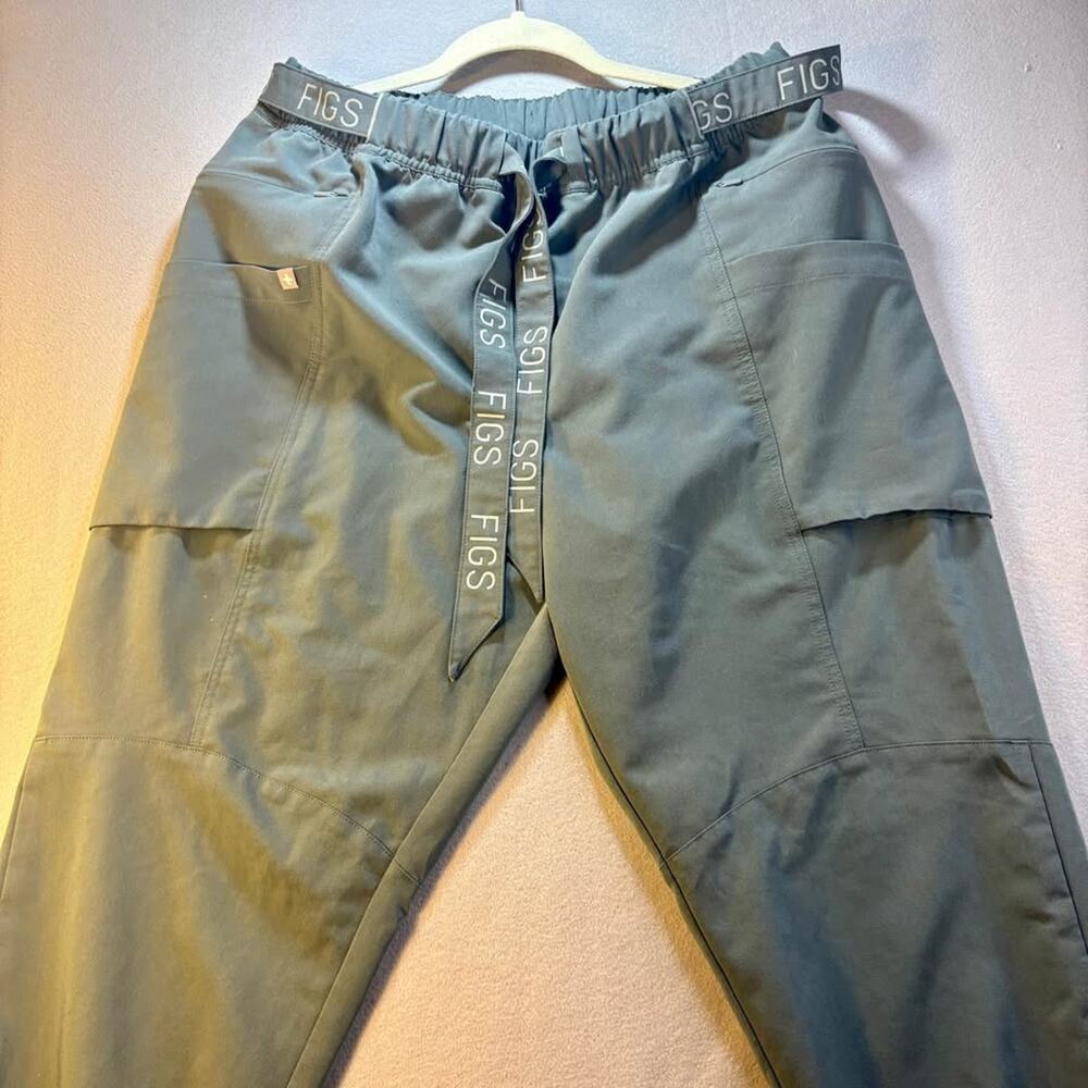 FIGS Jogger Scrub Pants